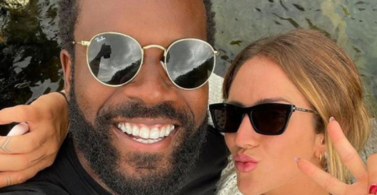 Rafael Zulu se declara para a namorada Aline Becker: ”É amor”
