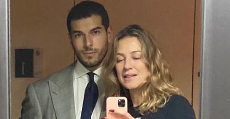 Luana Piovani mostra presente que ganhou do novo namorado: ”Novos ciclos”