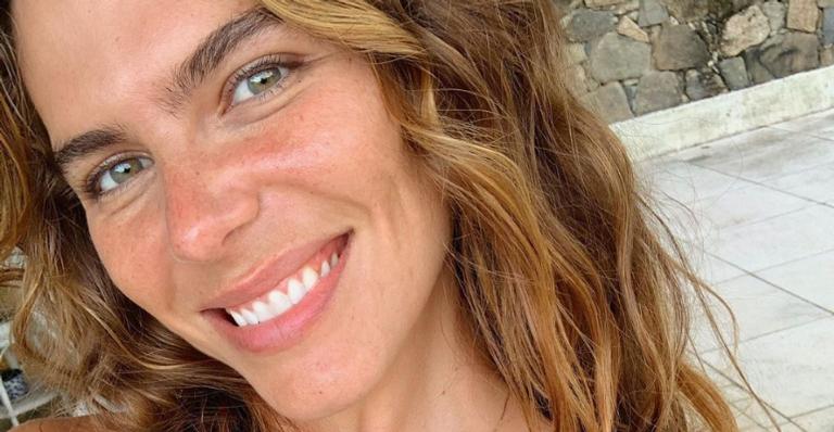 Mariana Goldfarb posa de biquíni e corpão chama atenção da web: ”Linda e radiante”