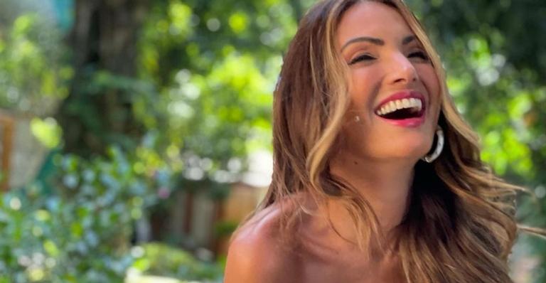 Patrícia Poeta impressiona ao surgir com produção carnavalesca no ‘Encontro’: ”Maravilhosa!”