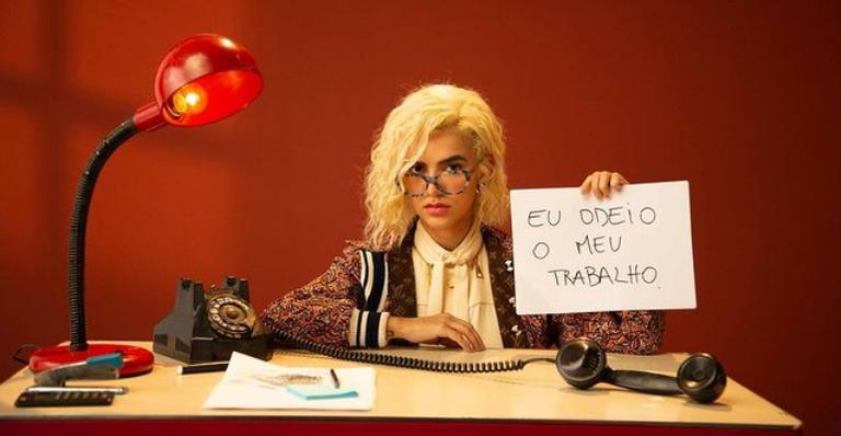 Vem aí? Manu Gavassi divulga vídeo com a Netlfix e levanta ideia de série autoral