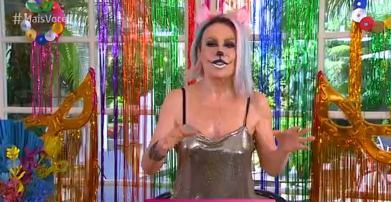 Ana Maria Braga surpreende ao apostar em maquiagem de gatinho
