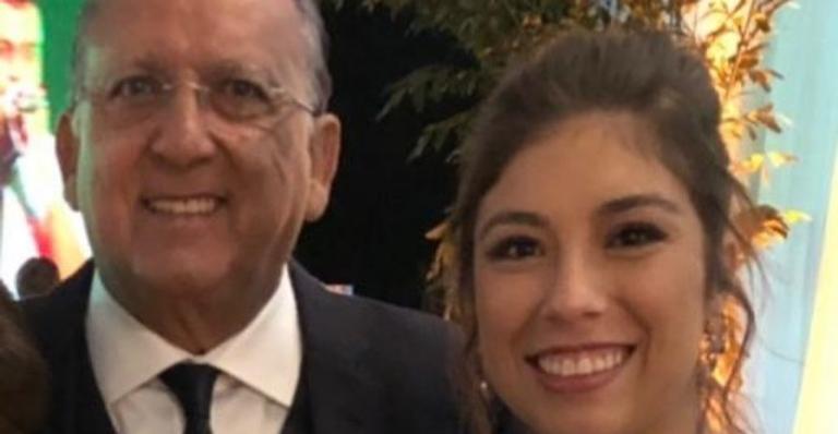 Galvão Bueno comemora aniversário da neta: ”Vovô te ama”