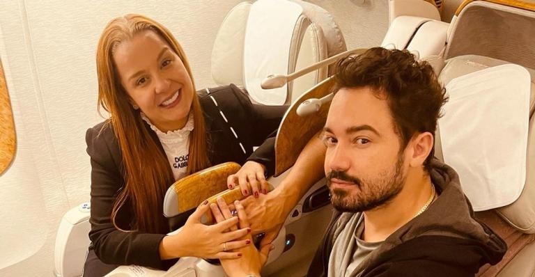 Maiara posa coladinha com as filhas de Fernando Zor e declara: ”Só amor”