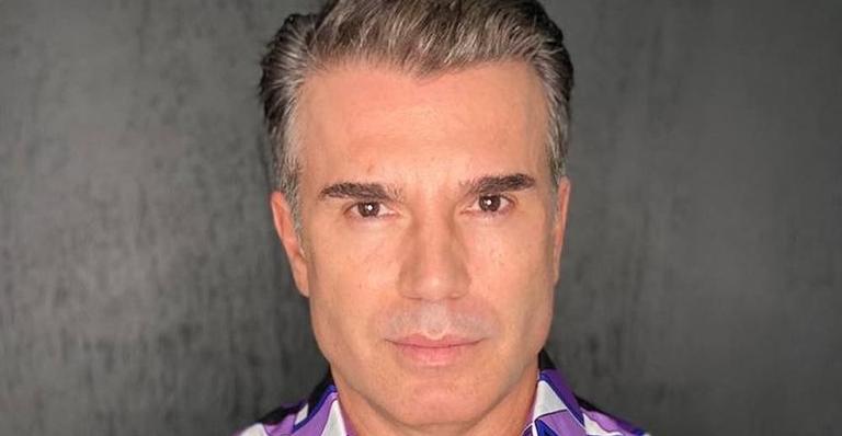 No México, marido de Claudia Raia exibe corpo escultural com sunga micro: ”Que shape!”