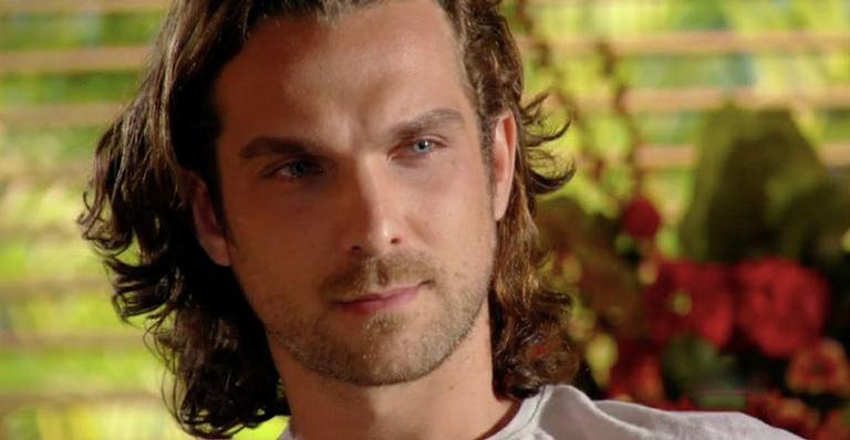 Após prisão do avô, Alberto ficará na miséria em ‘Flor do Caribe’