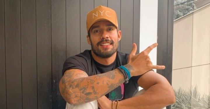 Após eliminação do BBB21, Bil Araújo pede que seus fãs não ataquem Nego Di