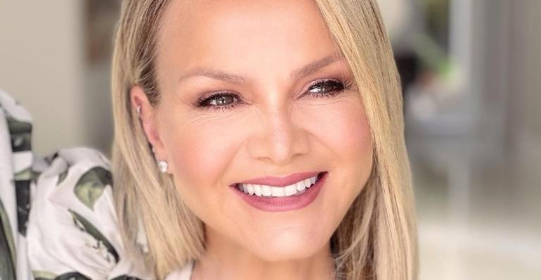 Eliana posa em cachoeira e dispara: ”Sou tão feliz assim”