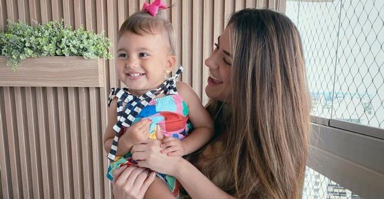 Jade Magalhães encanta ao celebrar aniversário da afilhada, Sophie: ”Princesa”
