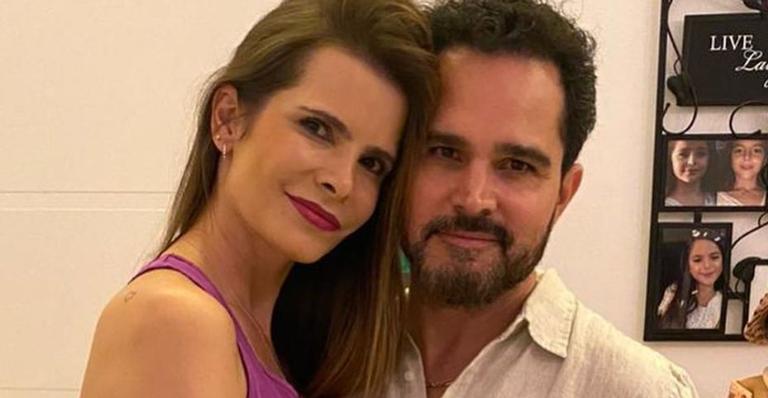 Luciano Camargo relembra começo da relação em declaração à esposa: ”Nosso amor continua crescendo”