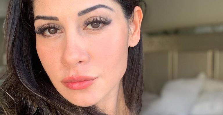 Mayra Cardi aproveita dia em ilha paradisíaca ao lado de amigas: ”Nadando peladas”