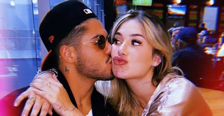 Virginia Fonseca posta clique romântico com o noivo, Zé Felipe: ”Dia maravilhoso!”