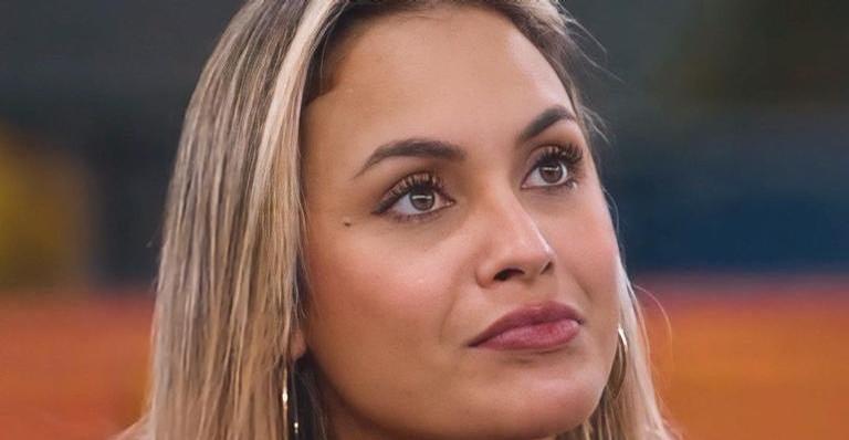 Sarah escolhe look decotadíssimo e corpão se destaca no BBB 21