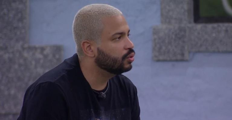 BBB21: Projota fala da indicação do trio para o paredão: ”Ali eu estou suave”
