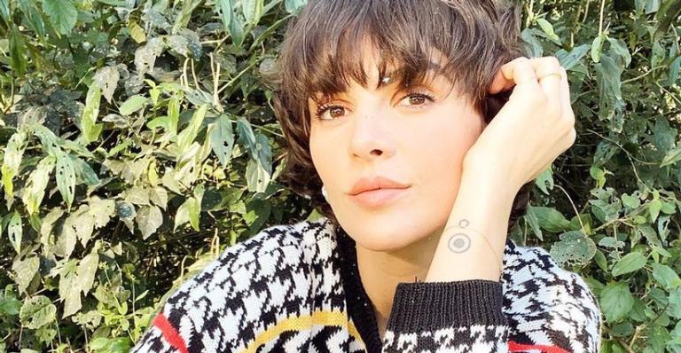 Monica Benini arrasa no visual e recebe elogios dos fãs: ”Essa sabe ter estilo”