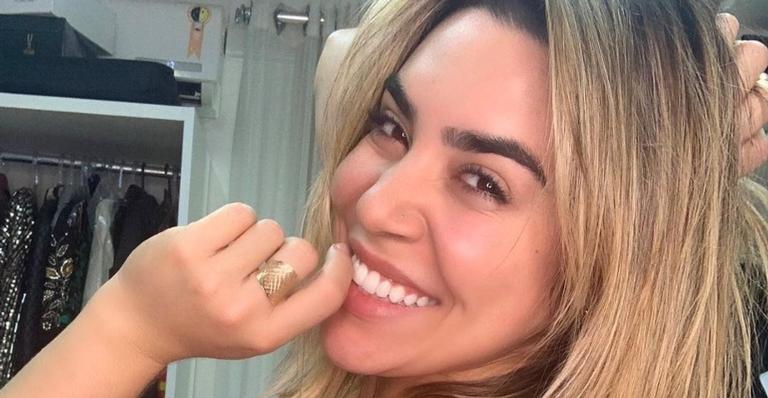 De barriga de fora, Naiara Azevedo rebola muito em vídeo e exibe abdômen trincado: ”Esse corpo”