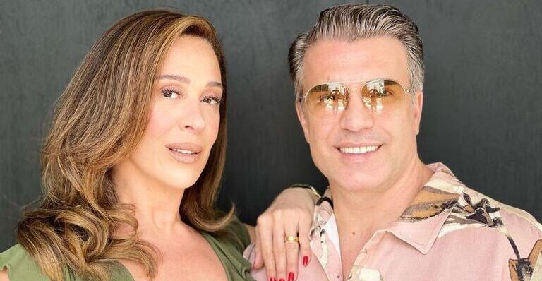 Com o marido, Claudia Raia se aventura em caverna mexicana e impressiona com fotos