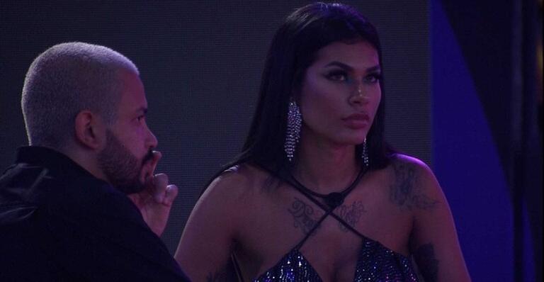 BBB21: Pocah e Projota se mostram contra Karol Conká em discussão: ”Está errada”