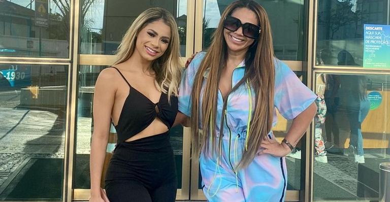 No dia do aniversário, Lexa ganha homenagem da mãe: ”Minha eterna criança”