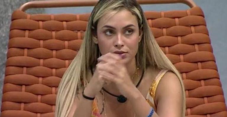 BBB21: Sarah alerta João Luiz sobre o jogo: ”Projota vai votar em brothers neutros”