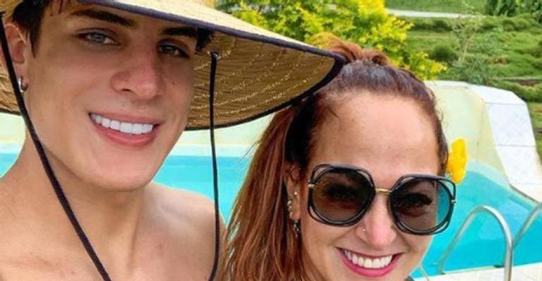 Mãe de Neymar Jr. segue se relacionando com Tiago Ramos, diz jornal