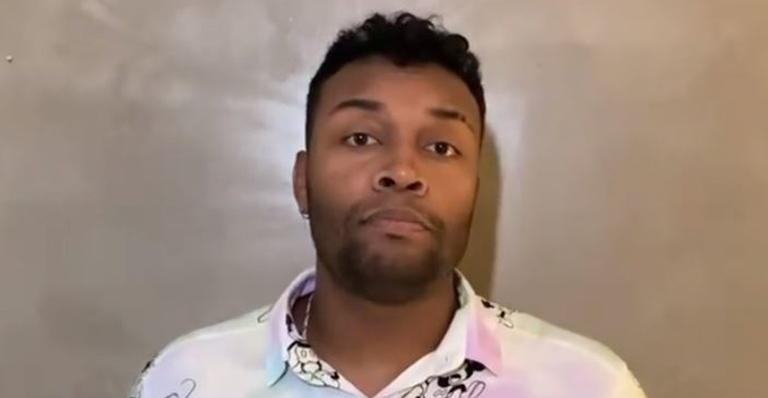 Nego Di manda recado para haters após mensagens na web: ”Só esquecer que eu existo”