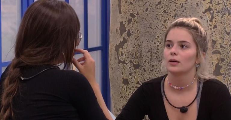 BBB21: Viih Tube reclama de relação com Juliette: ”Não me ouve!”