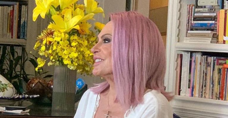 Ana Maria Braga brinca com novo cenário do ‘Mais Você’: ”Primeira semana de estúdio novo”