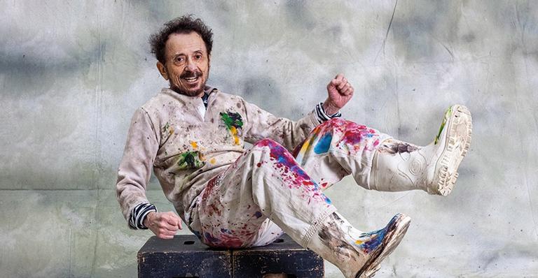 Aos 84 anos, Tom Zé lança biografia e inaugura semestre letivo da SP Escola de Teatro