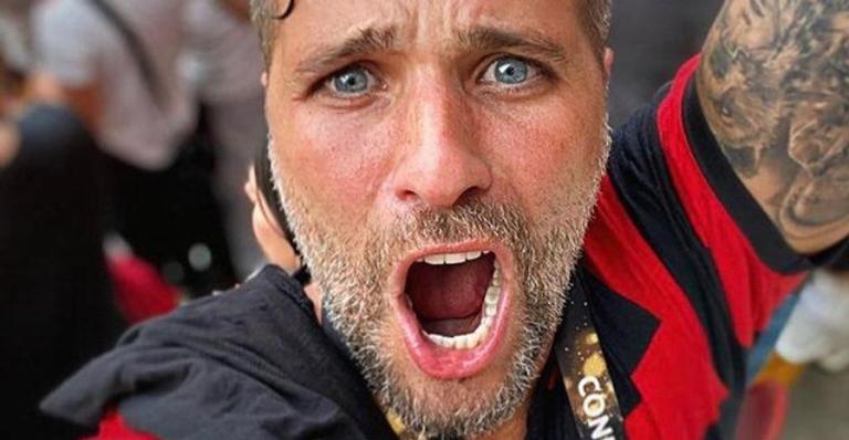 Bruno Gagliasso celebra vitória de Flamengo com clique animado: ”Essa foto ia dar sorte”