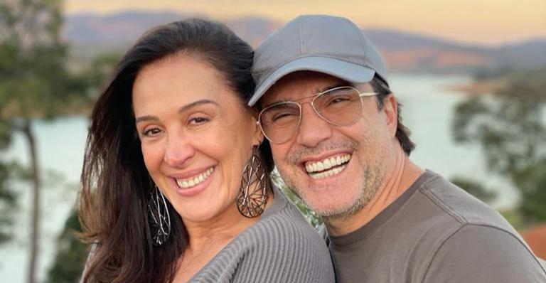 Claudia Raia e o marido dançam de roupão e se destacam na web: “A gente adora!”
