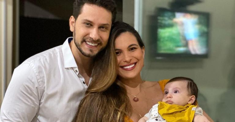 Kamilla Salgado e Elieser Ambrosio comemoram 5 meses de Bento com festinha temática