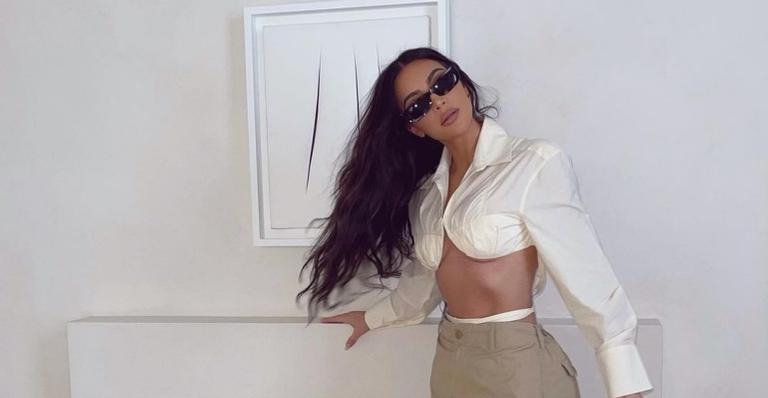 Kim Kardashian é clicada sem aliança em restaurante após romper com Kanye West