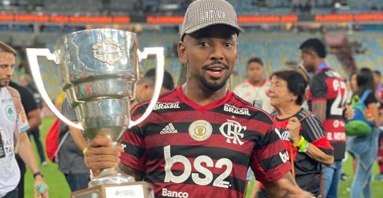 Nego do Borel comemora título do Flamengo: ”Mais um pra conta”