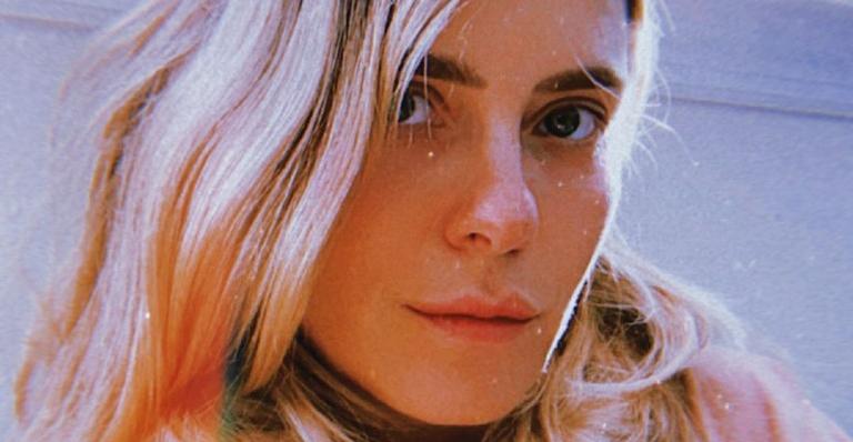 Carolina Dieckmann faz homenagem no aniversário do Rio de Janeiro