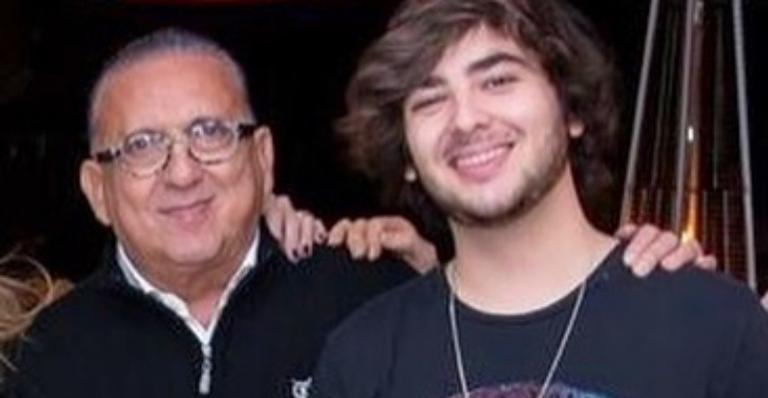 Galvão Bueno comemora aniversário do filho caçula, Luca: ”Tenho muito orgulho de você”