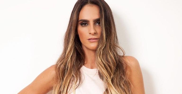 Grávida, Marcella Fogaça posa com um pratão de melancia e brinca: ”Depois vai rolar um PF”