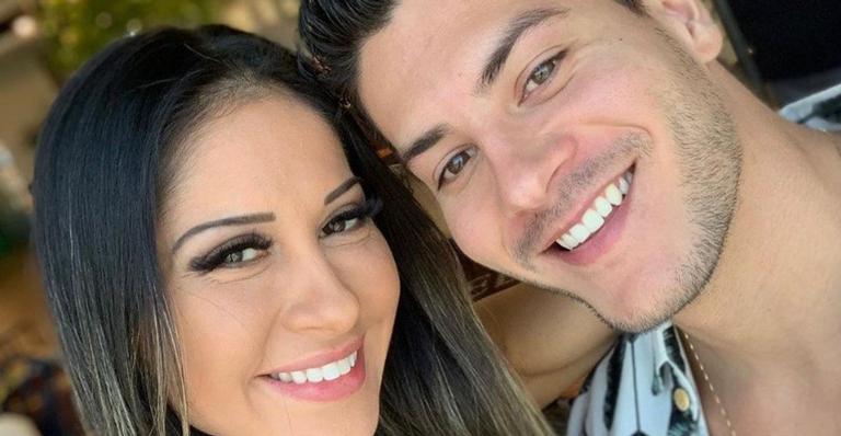 Mayra Cardi celebra aniversário de 32 anos de Arthur Aguiar: ”Sigo te amando, como sempre amei”