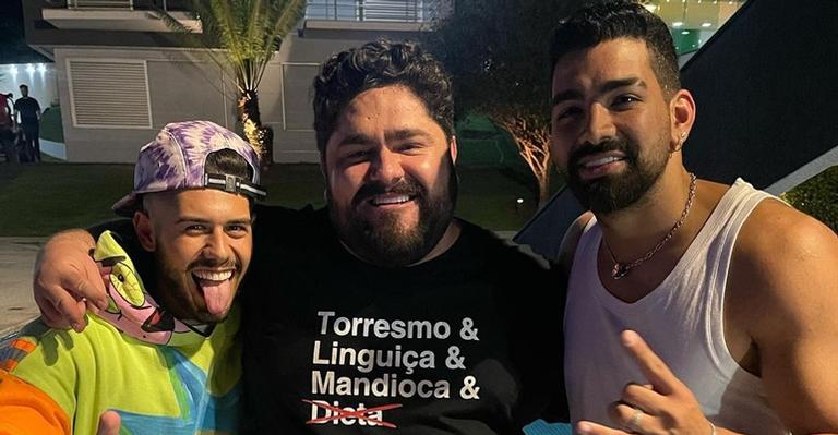 Cesar Menotti posa com Zé Felipe e Dilsinho: ”Foi bom demais estar com vocês”