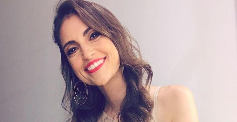 Filho de Chris Flores surge em clique raro com a apresentadora