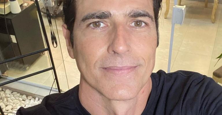 Reynaldo Gianecchini relembra personagem em Da Cor do Pecado: ”Paco/Apolo com cara feliz”