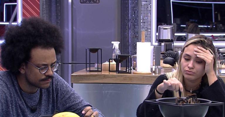 BBB21: Sarah comenta dinâmica do castigo do Monstro: ”Não vou revezar”