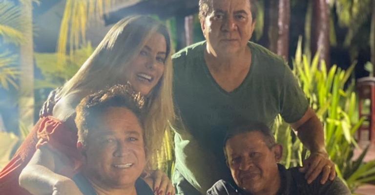 Poliana Rocha lamenta morte do assessor de Leonardo: ”Te amo para sempre!”