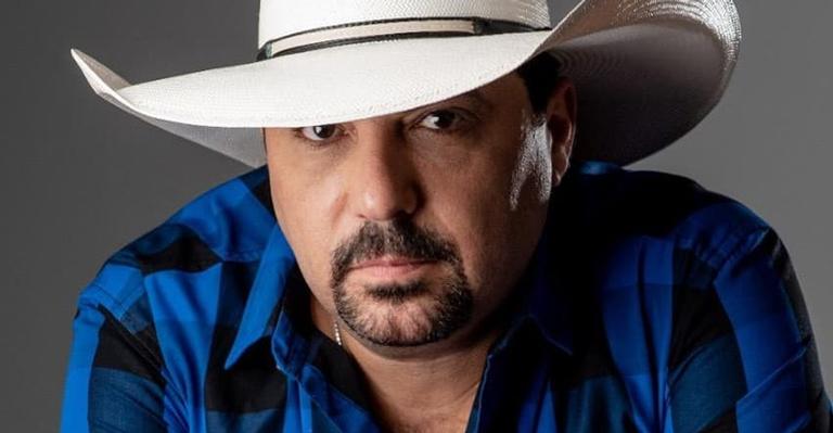 Sertanejo Edson, da dupla com Hudson, é internado com Covid-19