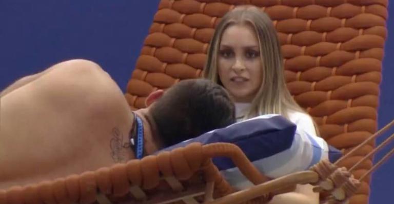 BBB21: Arthur e Carla Diaz se desentendem em DR e atriz dispara: ”A gente vai ficar nesse clima?”