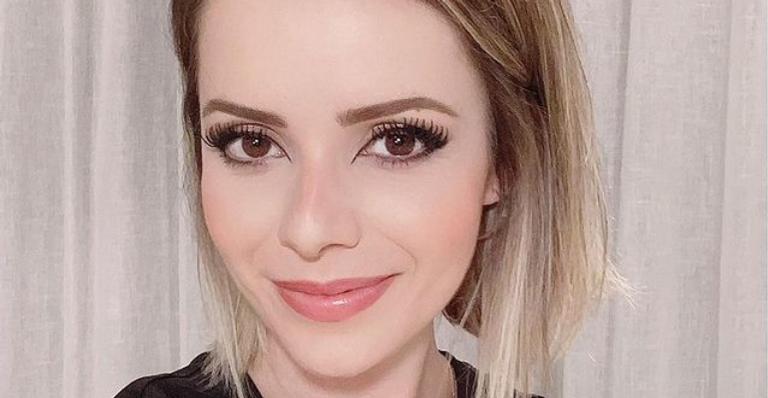 Sandy compartilha lindo registro no Dia Internacional da Mulher: ”Não posso ter que me calar”