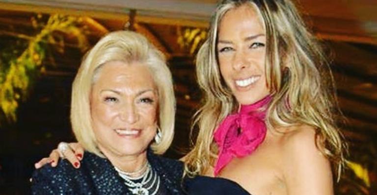 Adriane Galisteu relembra o aniversário de Hebe Camargo: ”Jamais esquecerei!”