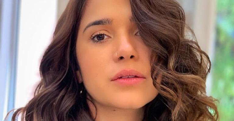 Gizelly empina o bumbum em foto e brinca: ”Na hidromassagem relembrando meus tempos de BBB”