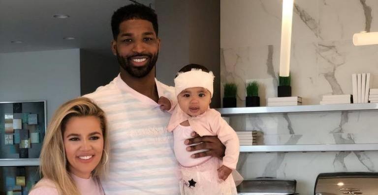 Khloé Kardashian revela que está tentando ter outro bebê
