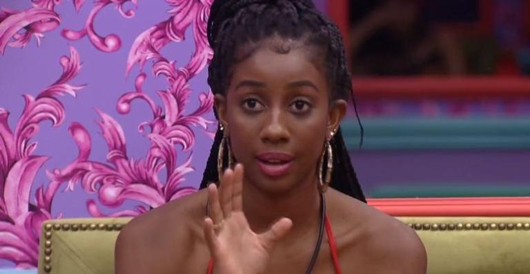 BBB21: Camilla de Lucas cogita paredão falso e Carla Diaz declara: ”Te amo”
